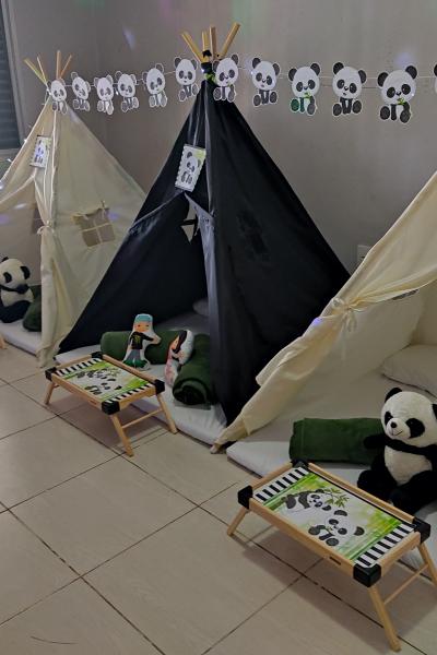 Panda Com 3 Barracas